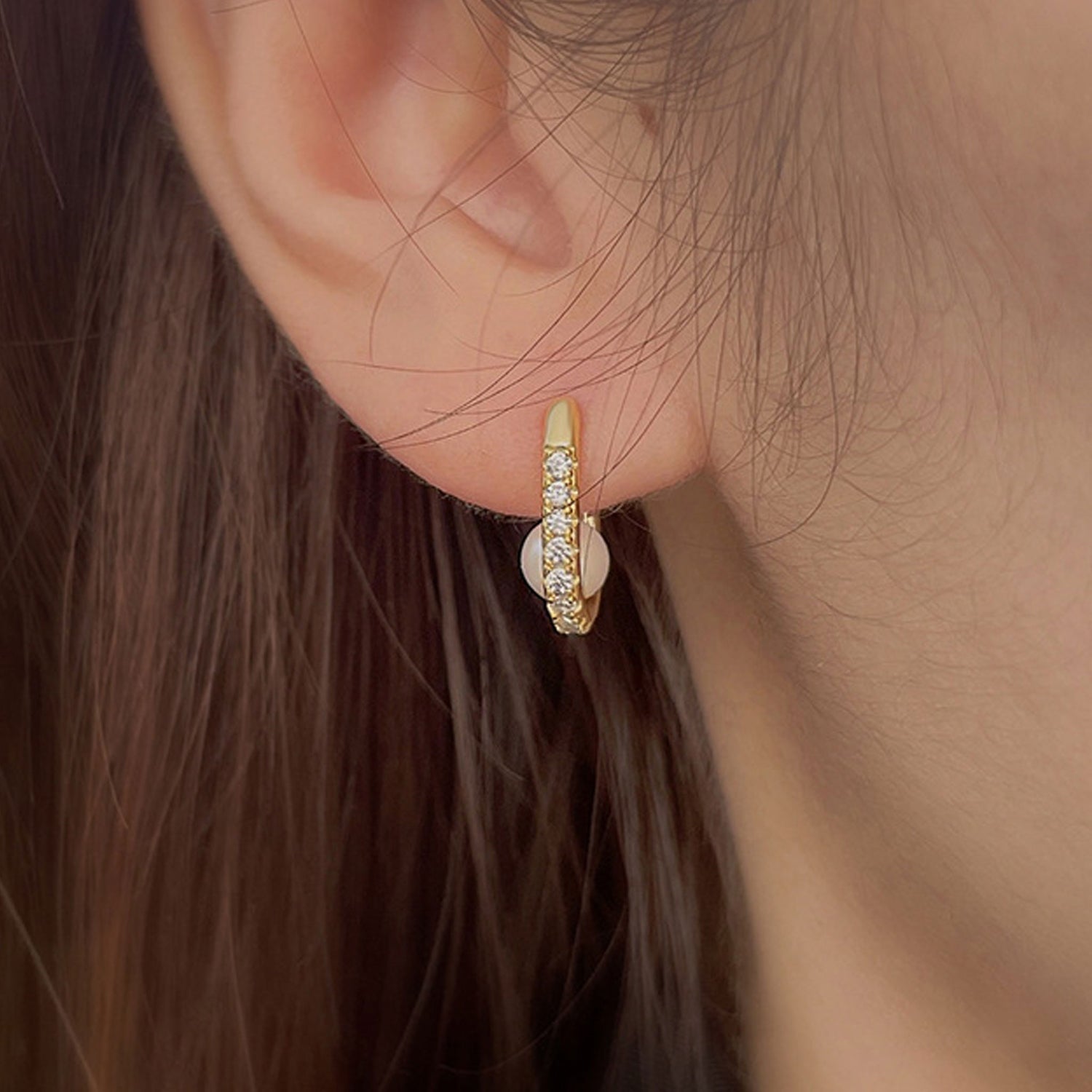 Geometric Oval Zircon Pearl Earrings