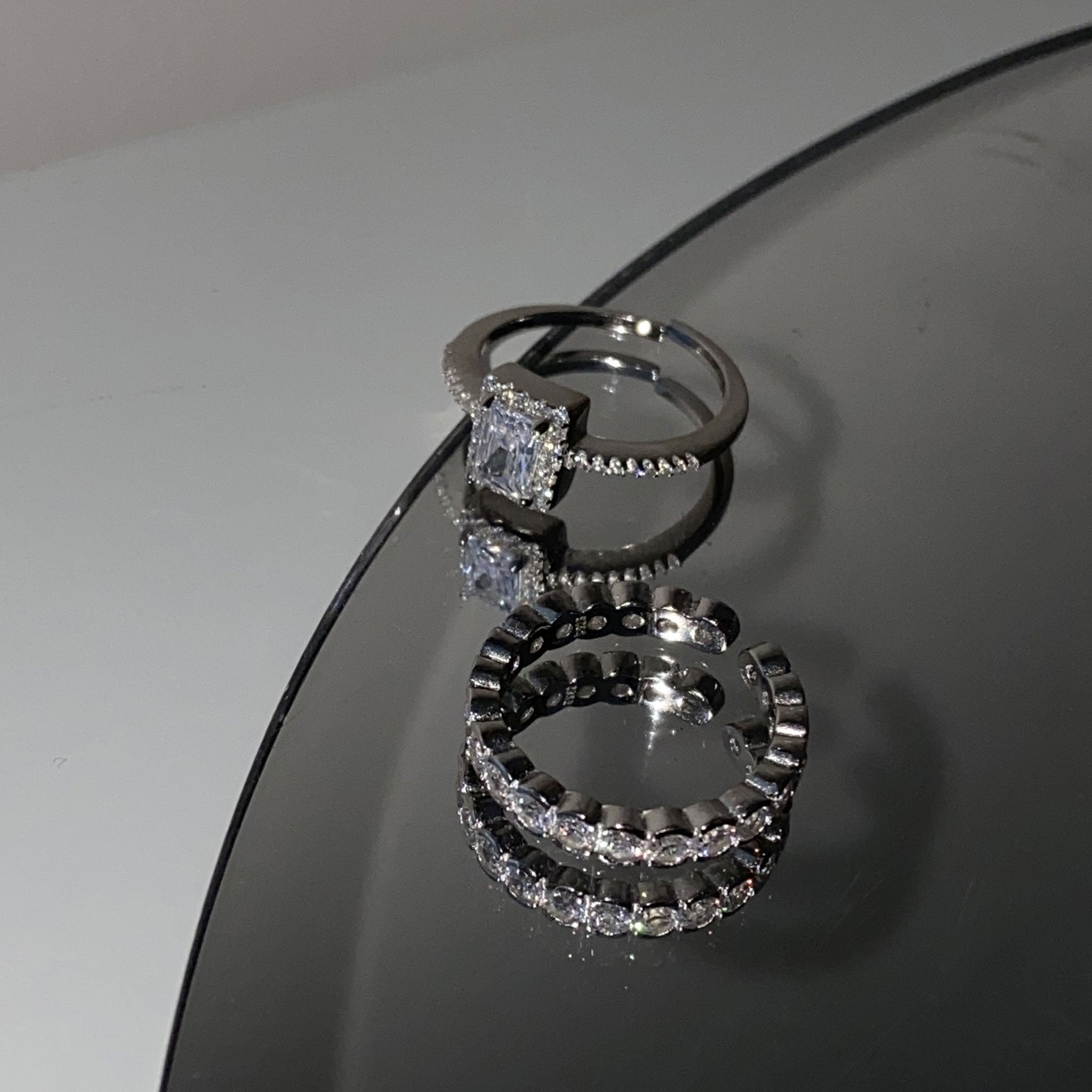 Luxurious Full Zirconia Ring